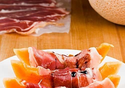 "너무 맛있어도 안돼" 귀족만 겨우 먹던 보양식…1800년 이어져 온 '햄 얹은 멜론'  [맛있는 이야기]