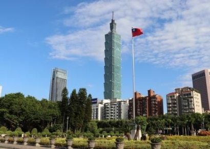 比韩国更夸张……“就算借钱也要买入” 1年暴涨100%的国家掀起炒股狂潮