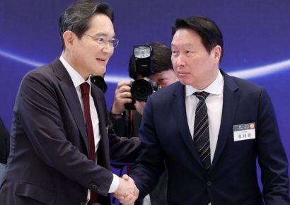 "삼성·하이닉스만 보이나요"…1000조 용인 공장에 조용히 웃는 株[주末머니]