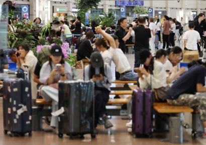 "한국 오려고 돈 열심히 모았어요"…중국인 제치고 첫 1위 오른 나라