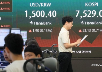 SK하이닉스 실적전망 하향…코스피 과열론 불붙이나(종합)