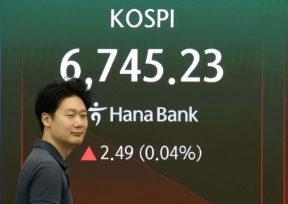 장 초반 보합권…코스피 0.3% 상승
