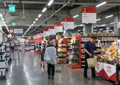 "Even Hard-Earned Money Can't Buy It"…Hanwoo Beef Sales Drop Sharply After Three Years