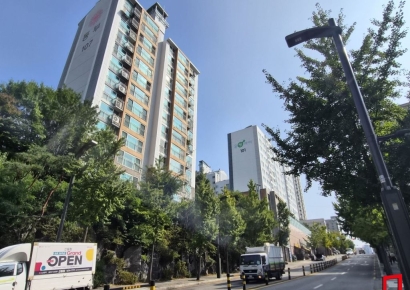 [르포]"5억이 아니라 7억이라고요?"…봉천동 아파트 영끌하려던 신혼부부, 연락 뚝 끊긴 사정