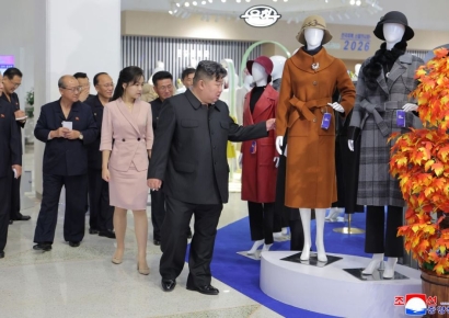 "뇌출혈로 김정은 사망, 시신 비밀리에 이송" 전세계 강타…北 올린 사진 보니