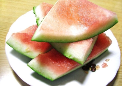 매번 버리고 먹느라 '음쓰' 왕창 나왔는데…"절대 버리지마라" 알고보면 영양소 풍부한 '이것'